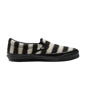 Concepts x OG Classic Slip-On LX Vans, black