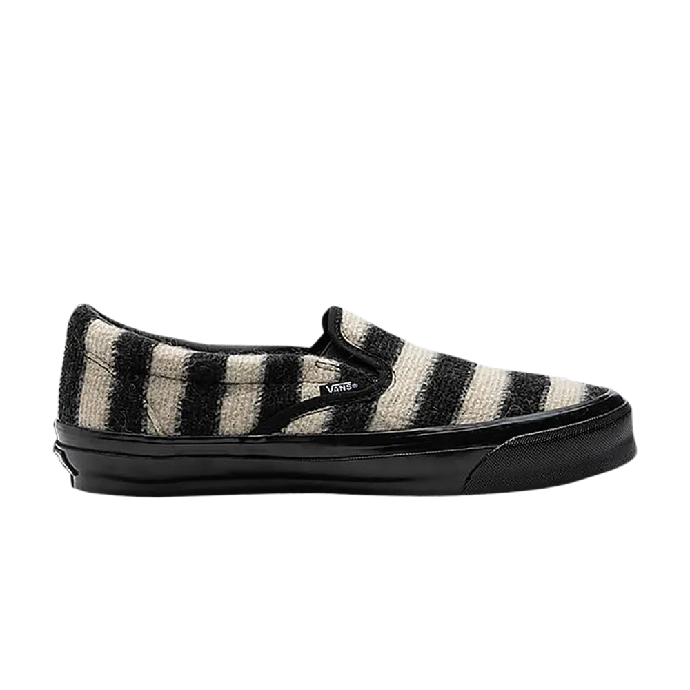 Concepts x OG Classic Slip-On LX Vans, black
