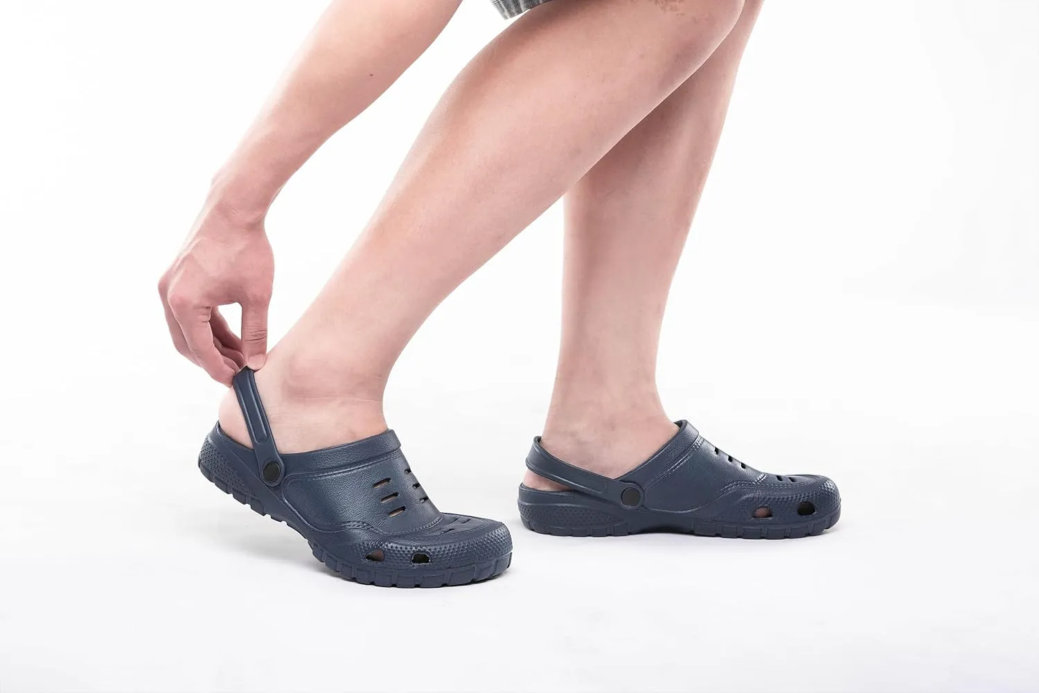 SILLENORTH Womens Mens Garden Clogs Shoes Beach Sandals Slip-on Classic Slippers